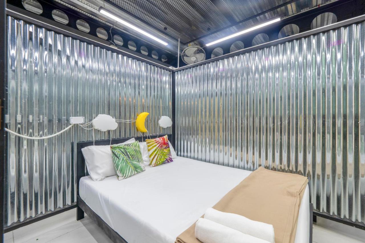 Oyo 1084 Guyasuka Ratchada Hotel Bangkok Ngoại thất bức ảnh