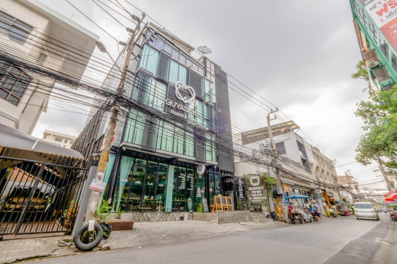 Oyo 1084 Guyasuka Ratchada Hotel Bangkok Ngoại thất bức ảnh