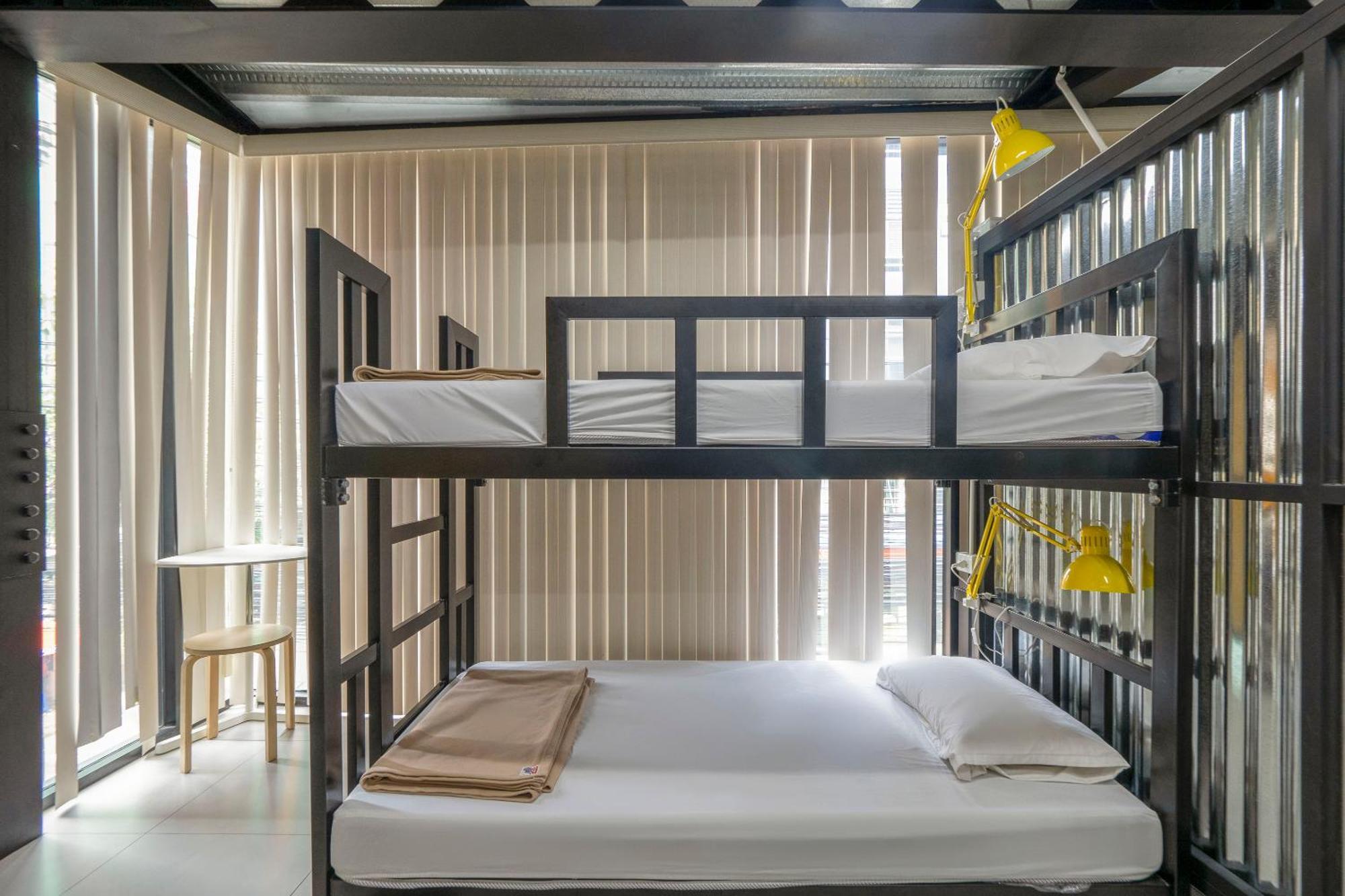 Oyo 1084 Guyasuka Ratchada Hotel Bangkok Ngoại thất bức ảnh