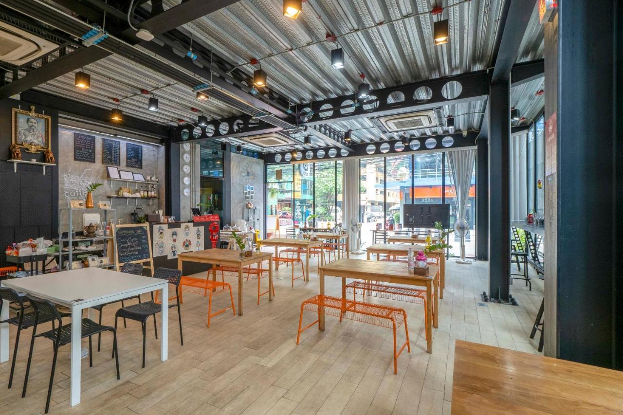 Oyo 1084 Guyasuka Ratchada Hotel Bangkok Ngoại thất bức ảnh