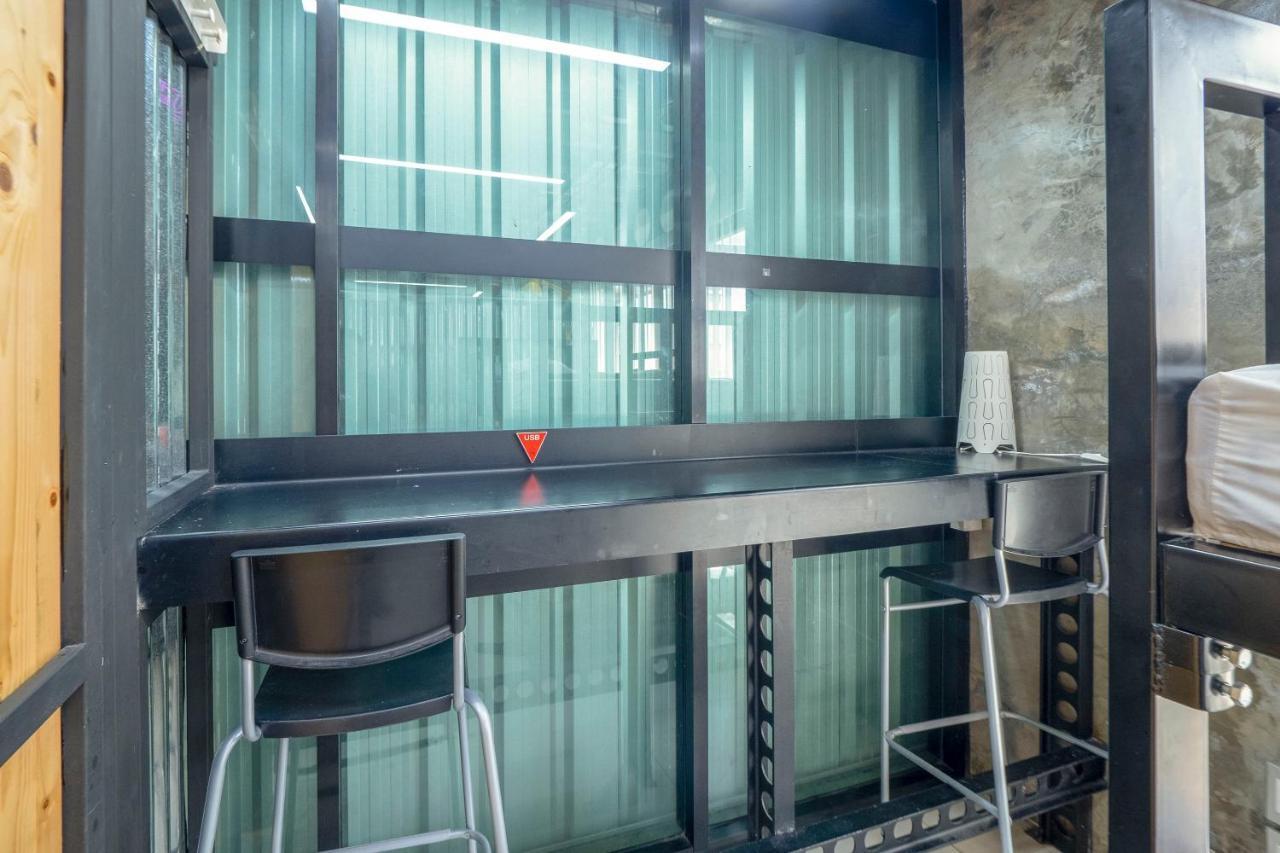 Oyo 1084 Guyasuka Ratchada Hotel Bangkok Ngoại thất bức ảnh