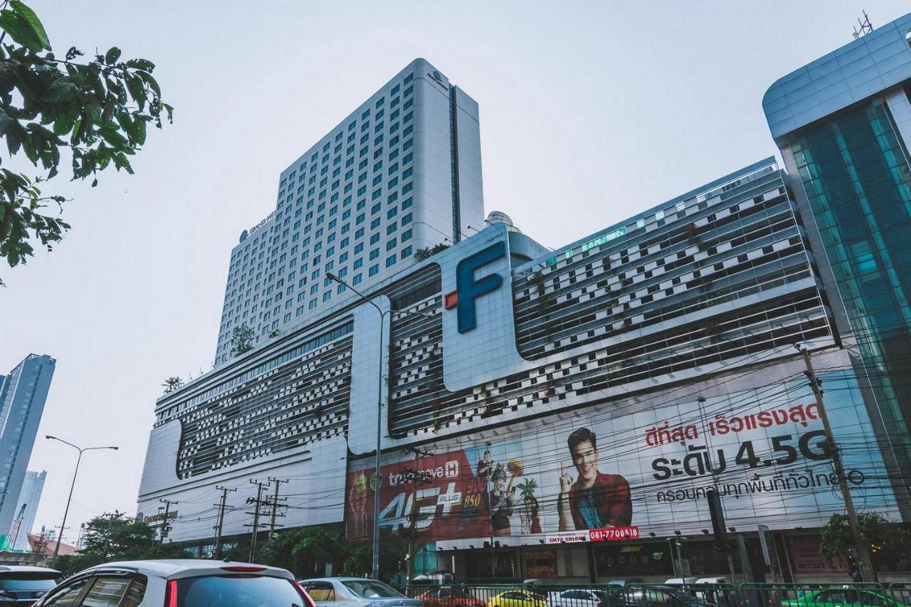 Oyo 1084 Guyasuka Ratchada Hotel Bangkok Ngoại thất bức ảnh